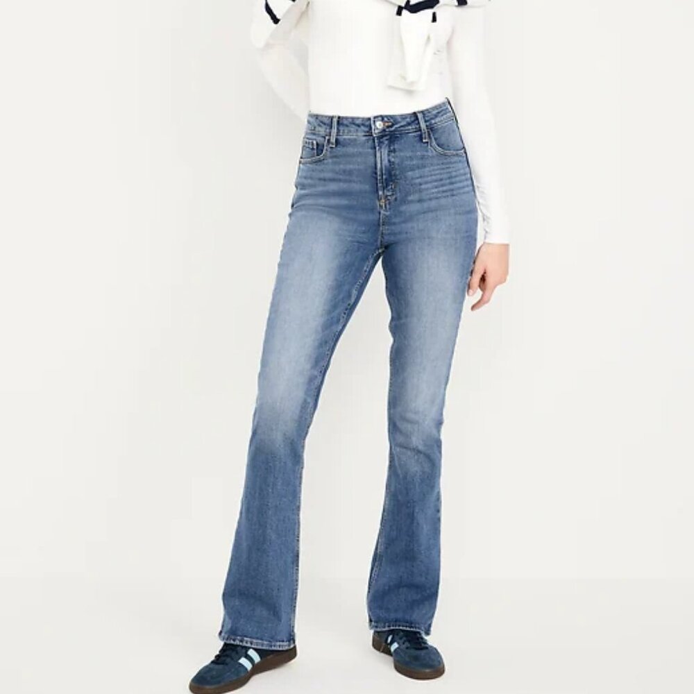 Old Navy Extra High Rise Flare Jeans Size 4